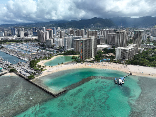 Island Meets City - Waikiki, Hi